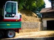 Zakljucena sanacija nestabilnega brega za hišo